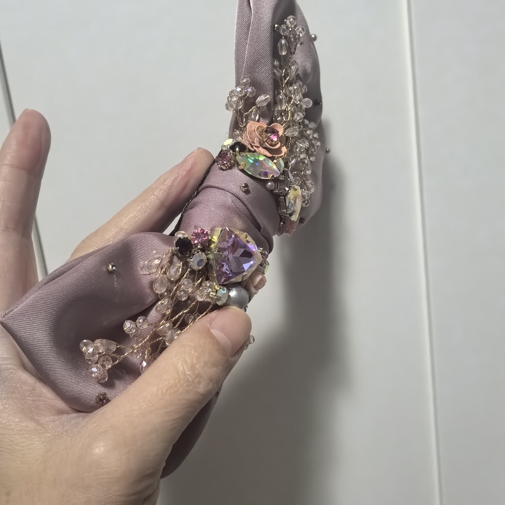 Elegant Lavender Hair Bow with Floral Embellishments - Picture 4 of 6